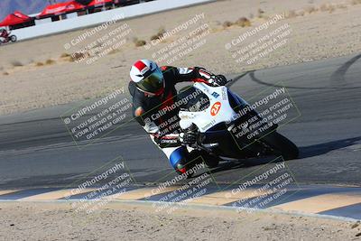 media/Jan-14-2022-Apex Assassins (Fri) [[4609ad47be]]/Trackday 1/Session 4/Turn 15 Inside/